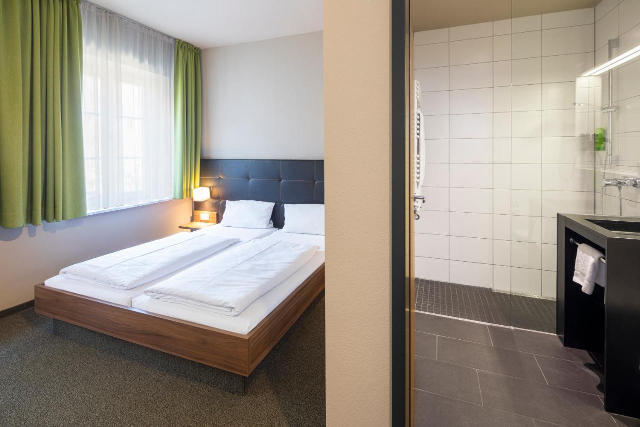 Joesepp'S Hotel Am Hallhof Memmingen Exterior foto
